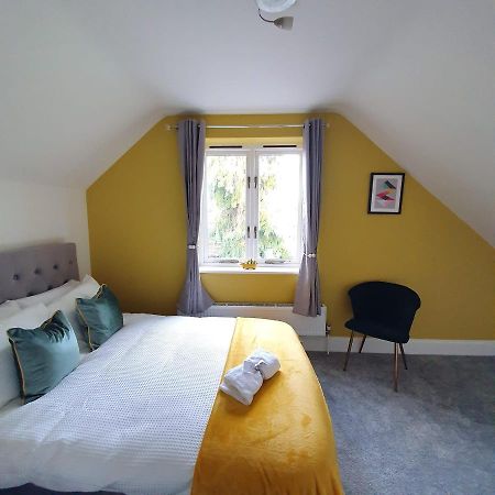 Spacious Beautiful And Warm Cottage With Parking Chelmsford Extérieur photo
