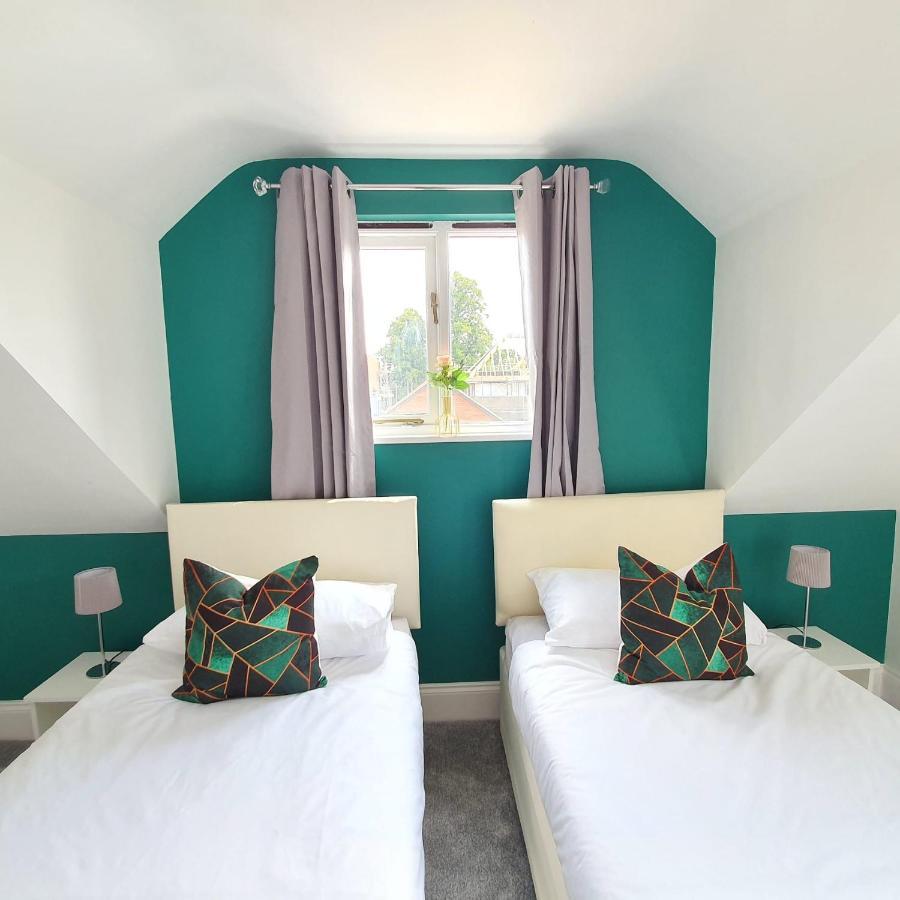 Spacious Beautiful And Warm Cottage With Parking Chelmsford Extérieur photo